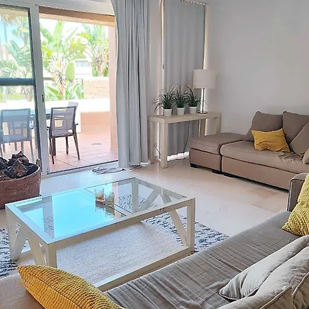Cartuja Del Golf Lägenhet Estepona