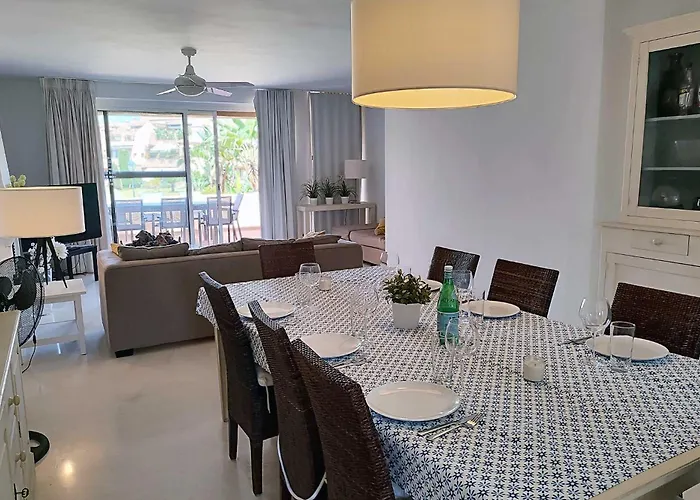 Cartuja Del Golf * Эстепона