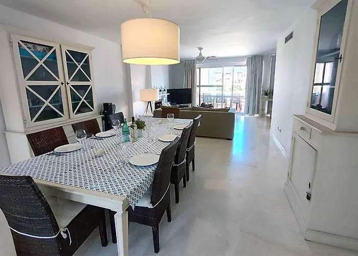 Cartuja Del Golf Эстепона