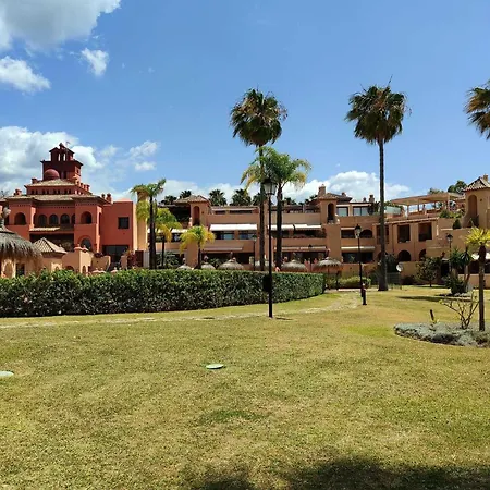 Cartuja Del Golf * Estepona